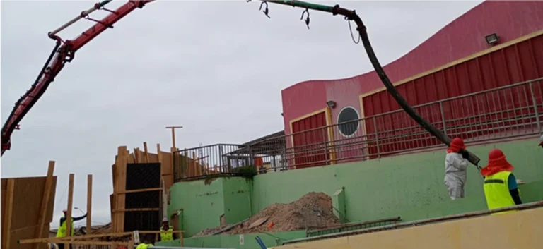 Jardin Infantil Manitos de Colores Constructora Cosmopolita