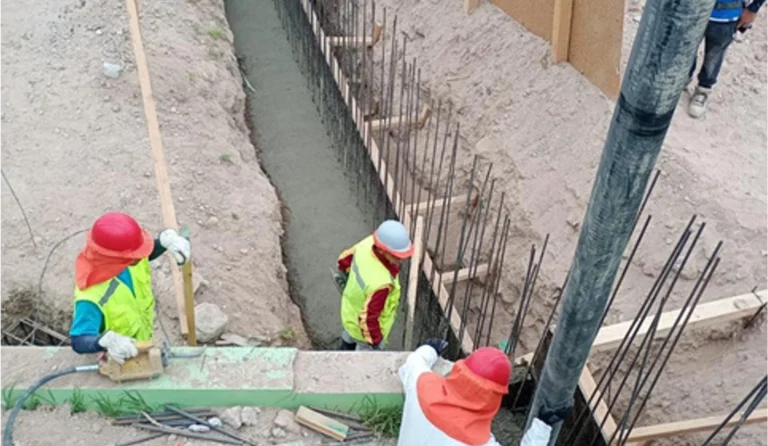 Jardin Infantil Manitos de Colores Constructora Cosmopolita